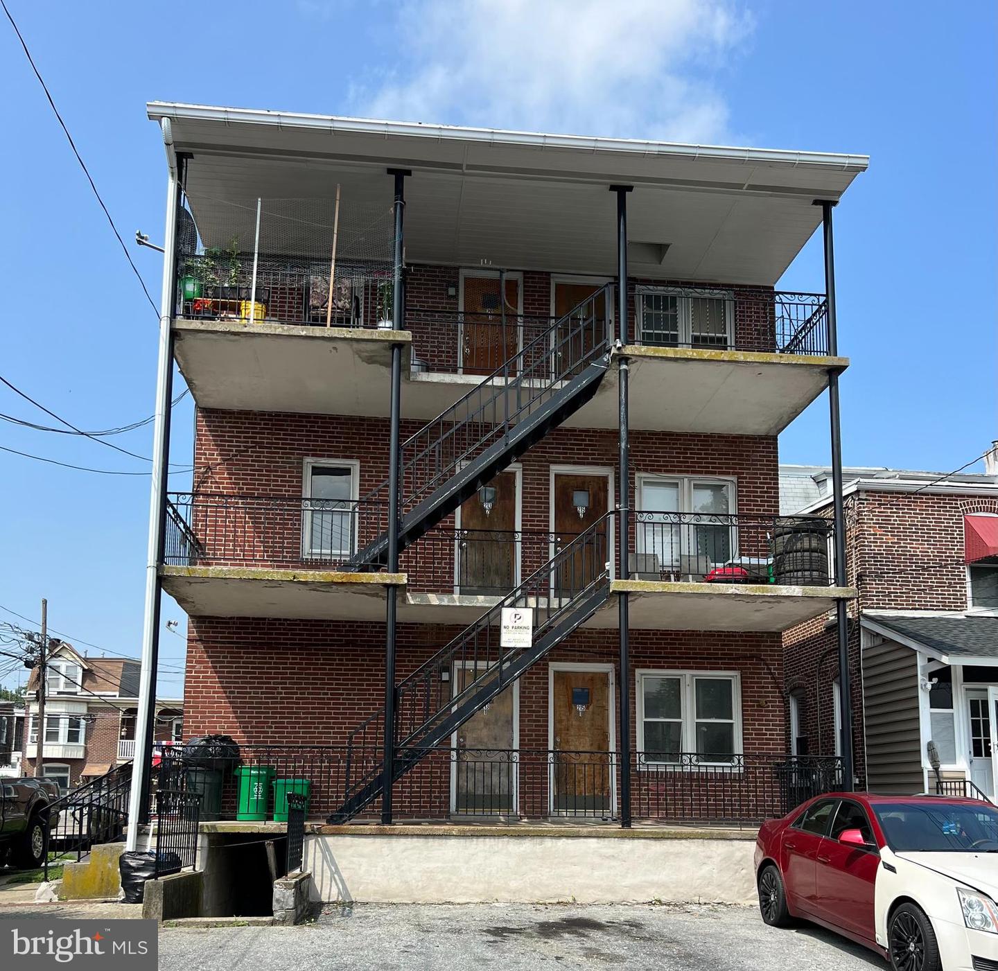 213-215 N N 15th St Property Photo 2