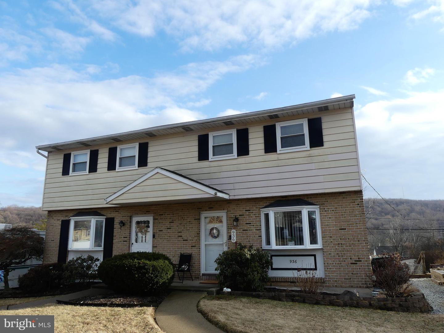 936 E Federal St Property Photo