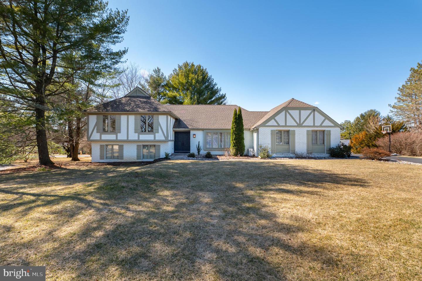 2670 Mountain View Cir Property Photo