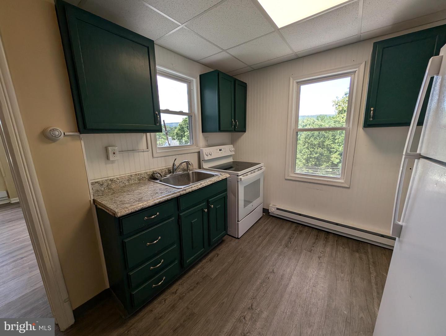 203 1st Property Photo 26