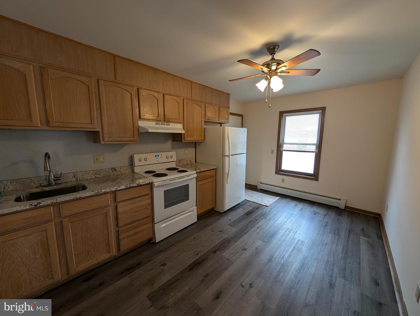203 1st Property Photo 39