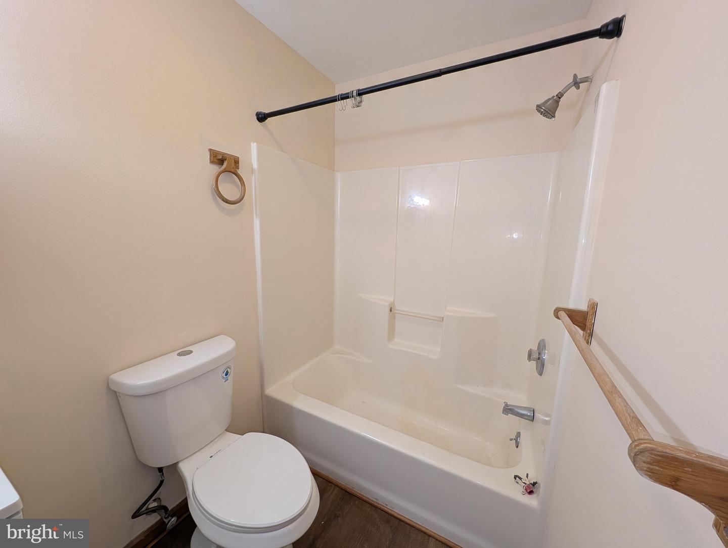 203 1st Property Photo 42