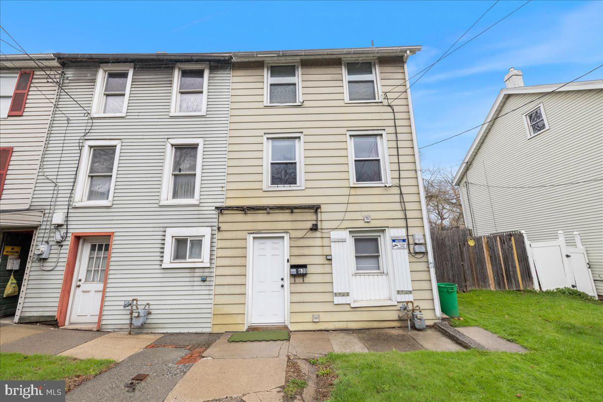 630 Lehigh St Property Photo 1