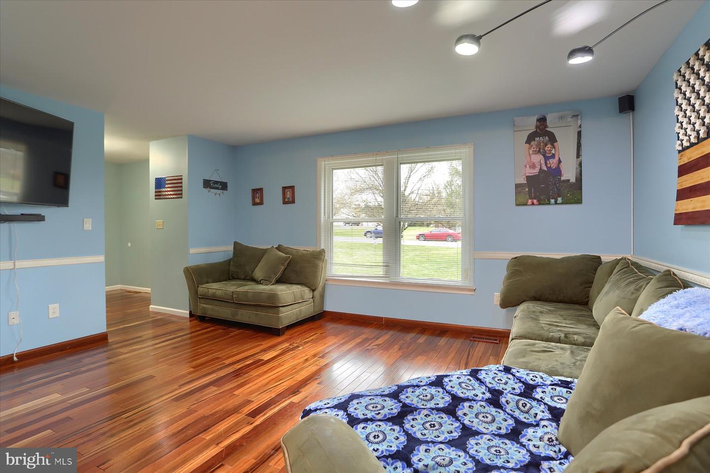6417 Mountain View Dr Property Photo 7
