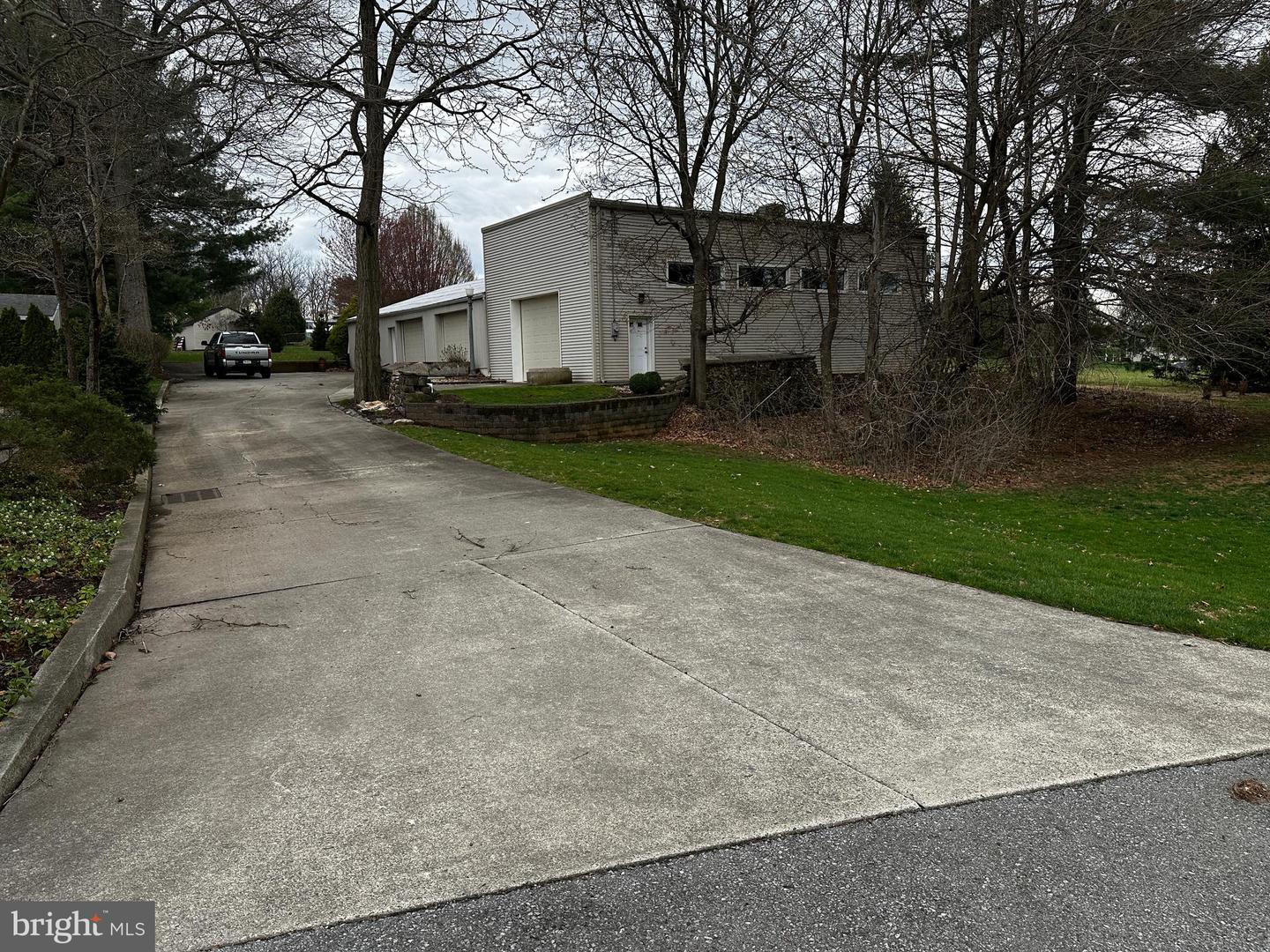 4125 Ford Dr Property Photo 12