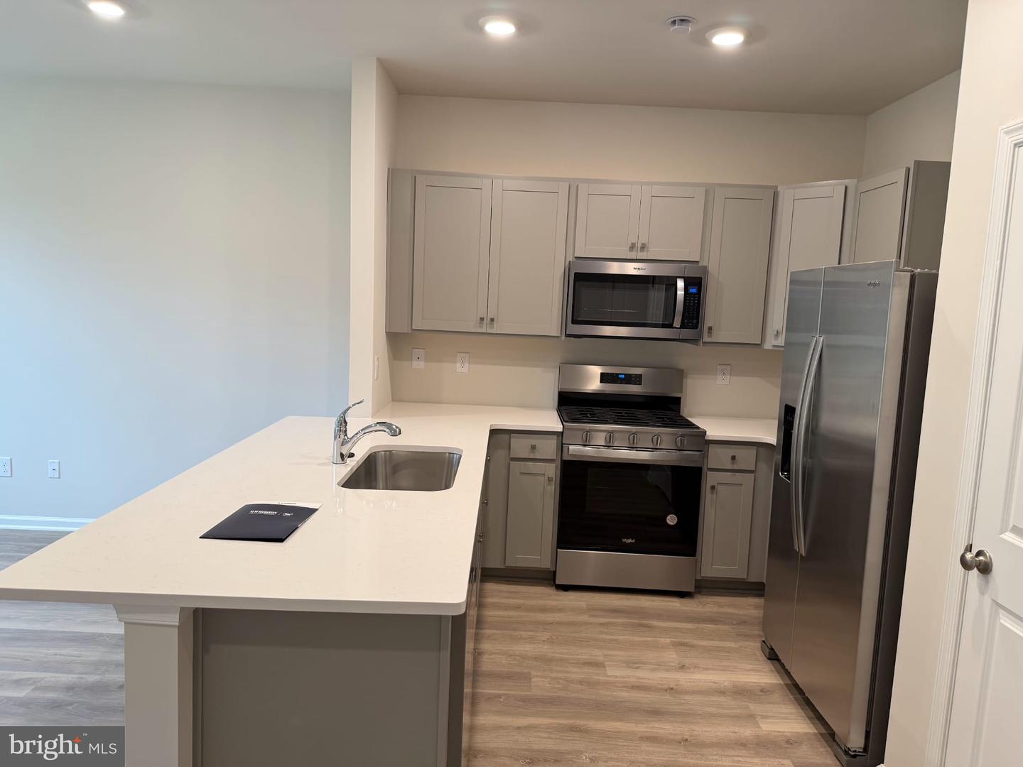 1175 Susan Cir Property Photo 1