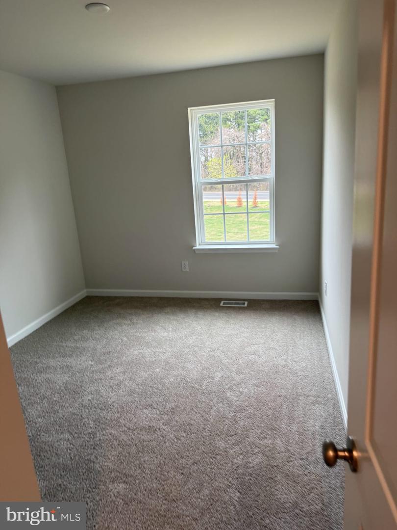 1175 Susan Cir Property Photo 13