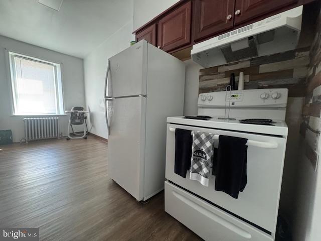 592 Main St Property Photo 5
