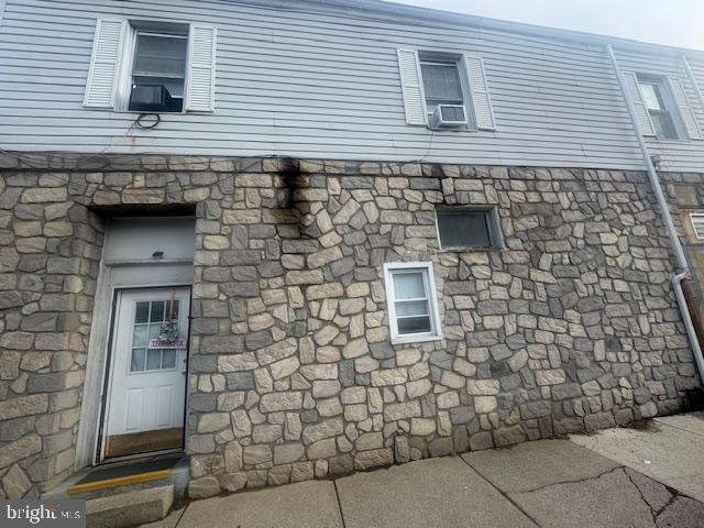 592 Main St Property Photo 20