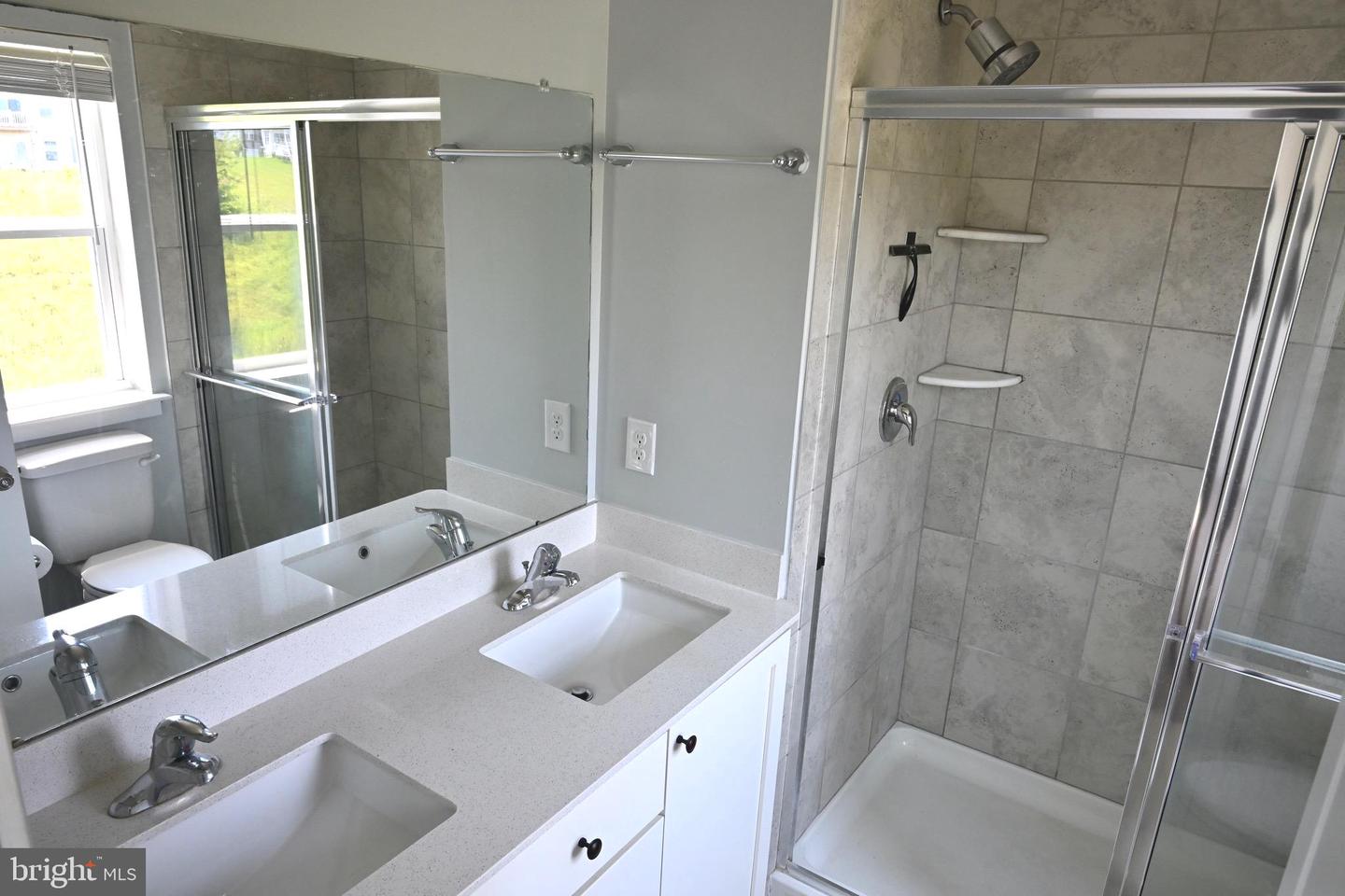 7551 Clayton Ave Property Photo 22