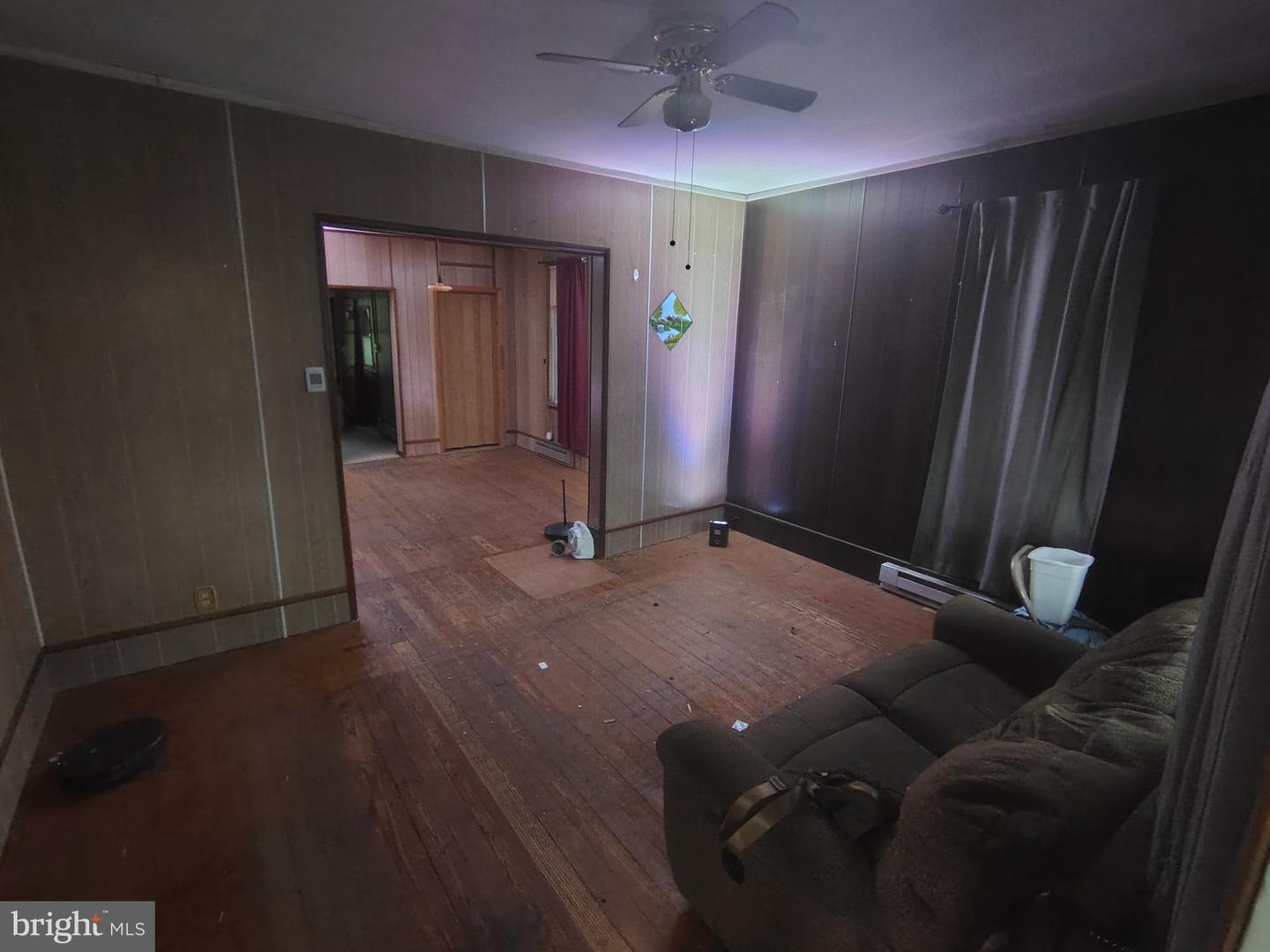 319 1st Street Property Photo 2
