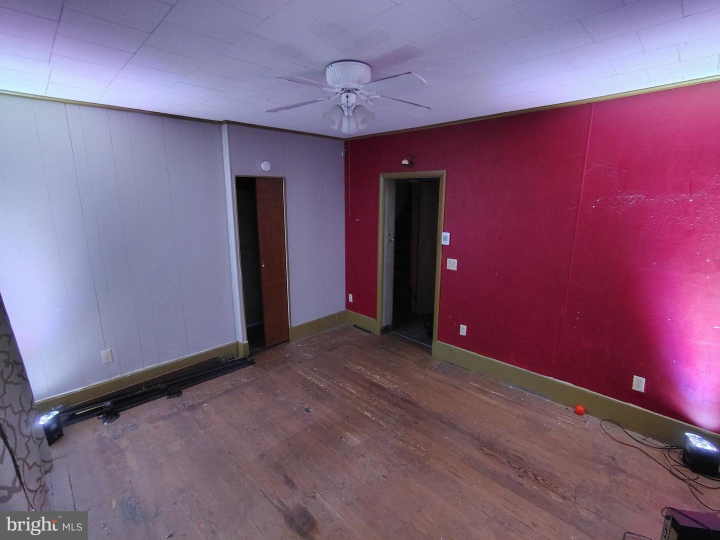 319 1st Street Property Photo 9