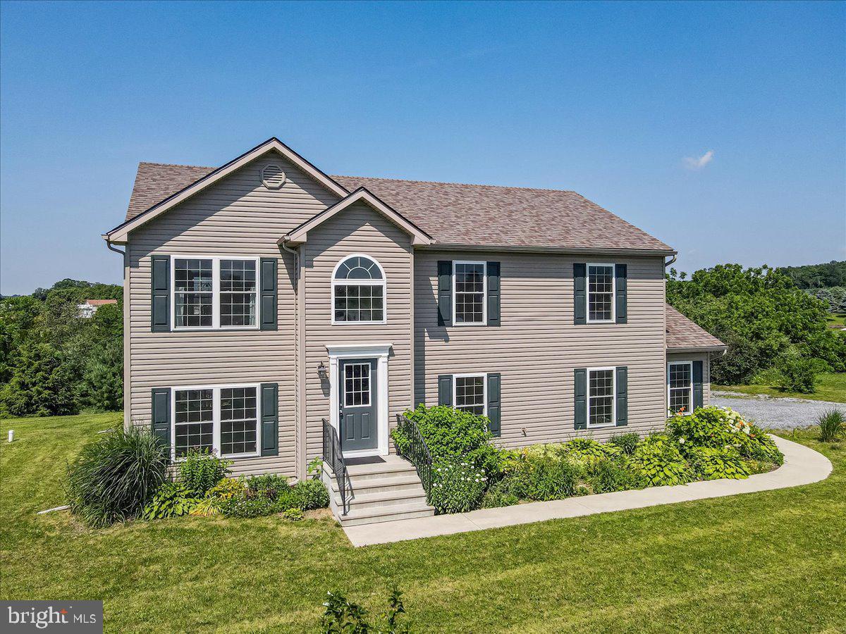 5948 Valley View Ct Property Photo 1