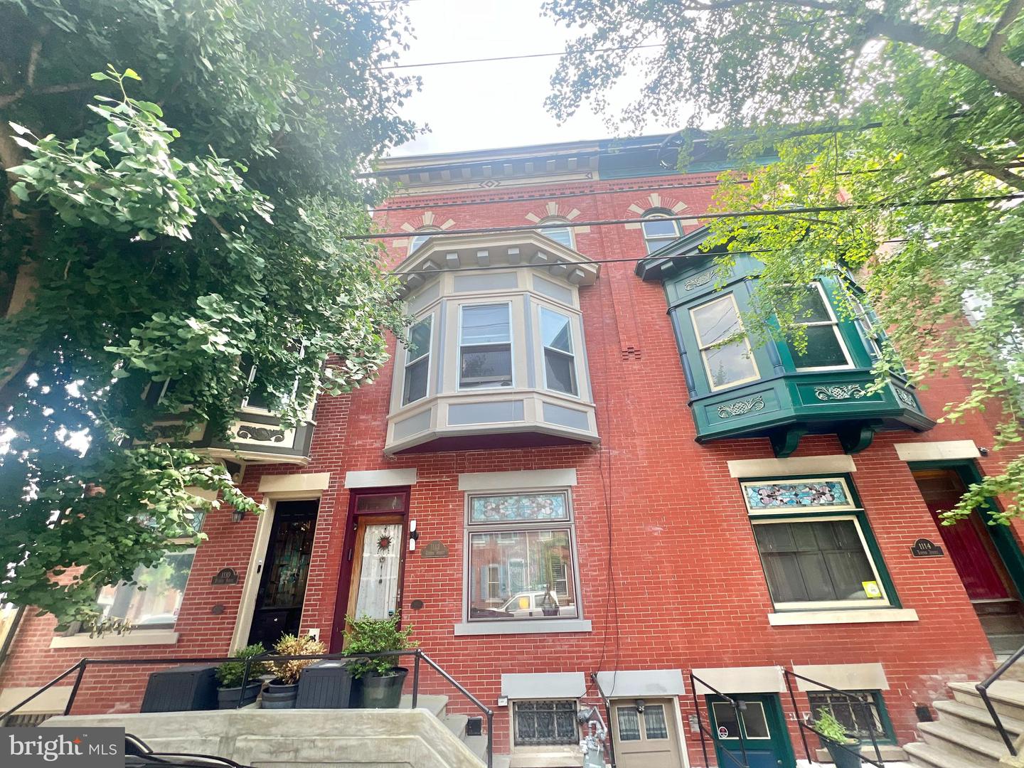 1112 W TURNER ST