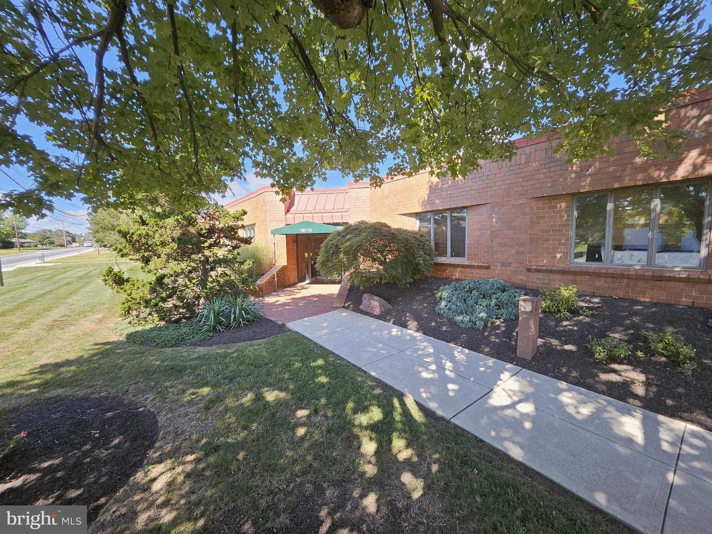 1815 Schadt Ave Property Photo 7