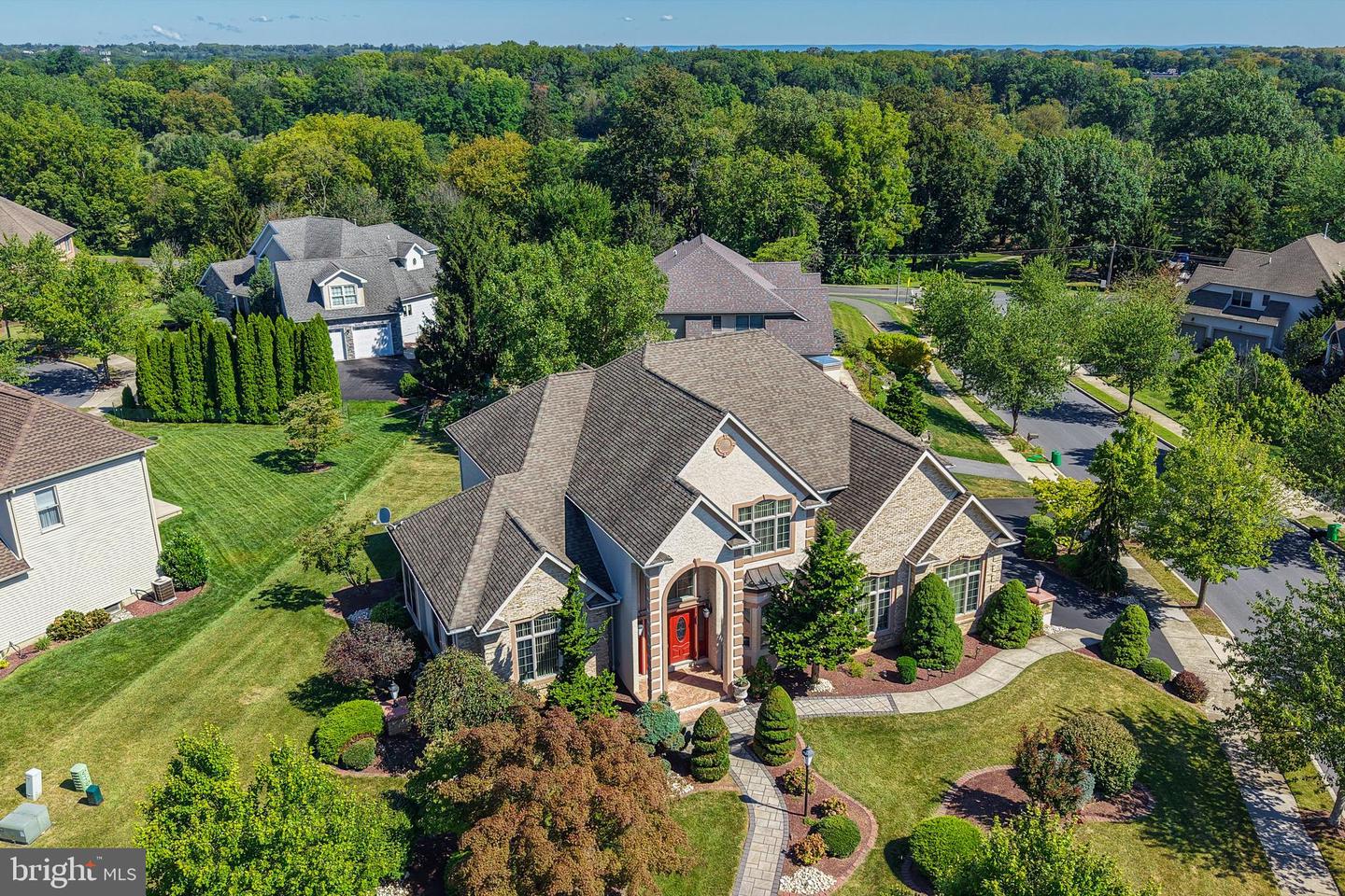 19 Spring Wood Dr Property Photo 1