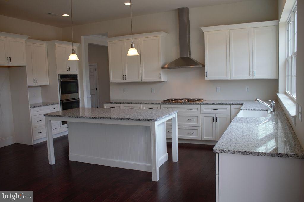 6408 Dekrane Dr Property Photo 8