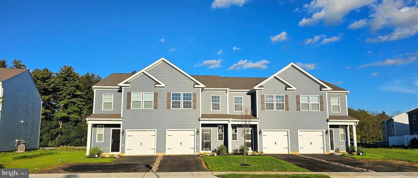 1151 Martin Rd Property Photo 1