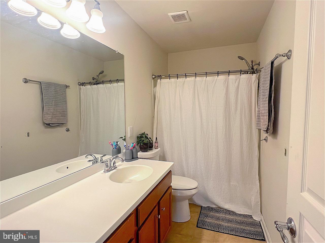 1649 Thorndale Rd Property Photo 14