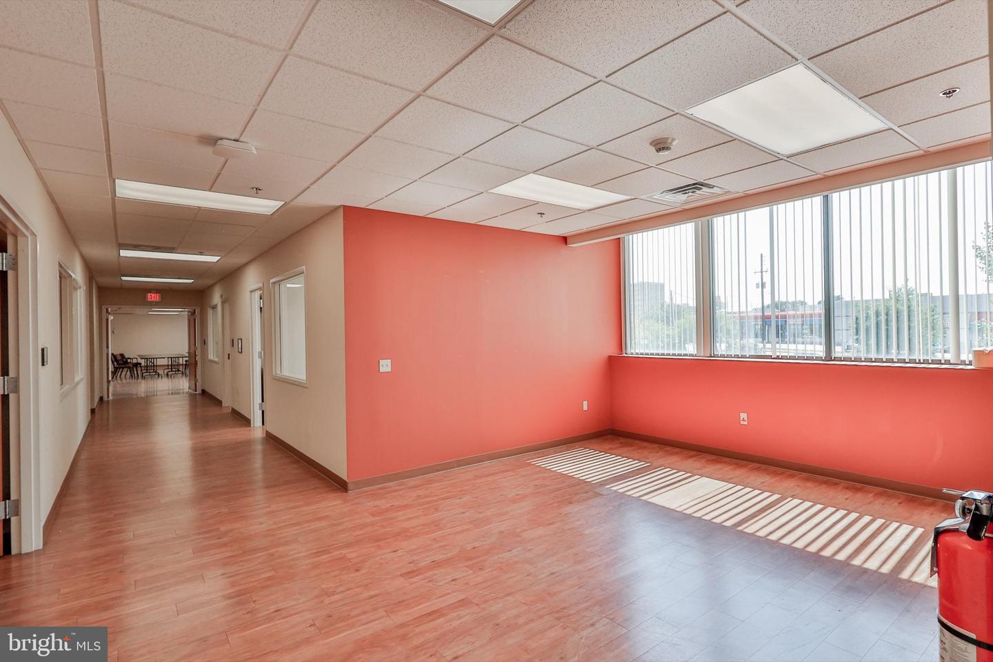 1226-1232 W Green St Property Photo 24