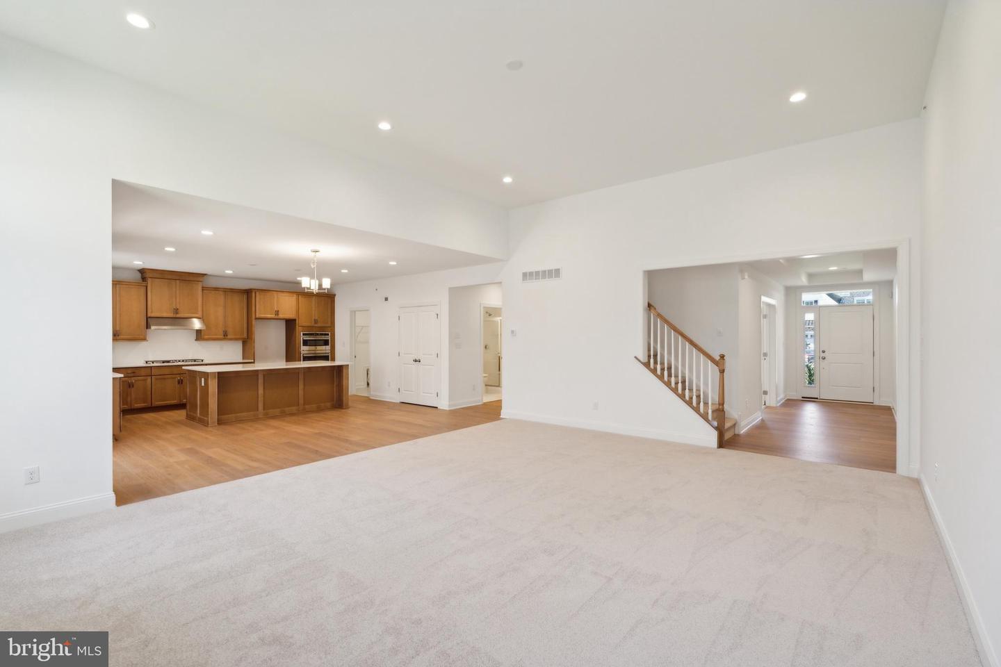 5397 Red Oak Dr Property Photo 10