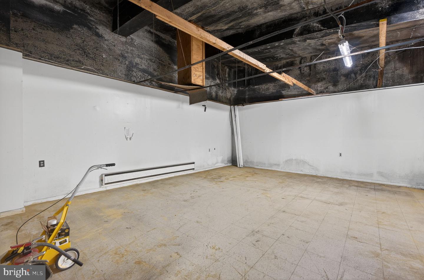 747 Pittston St Property Photo 72