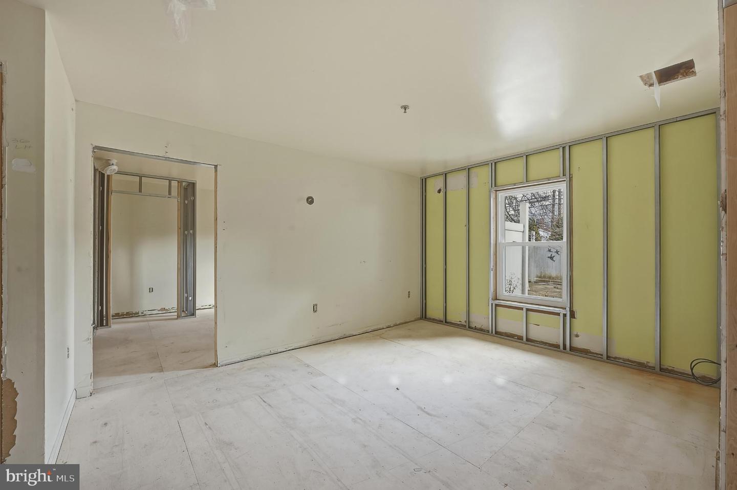 659 Broad St Property Photo 31