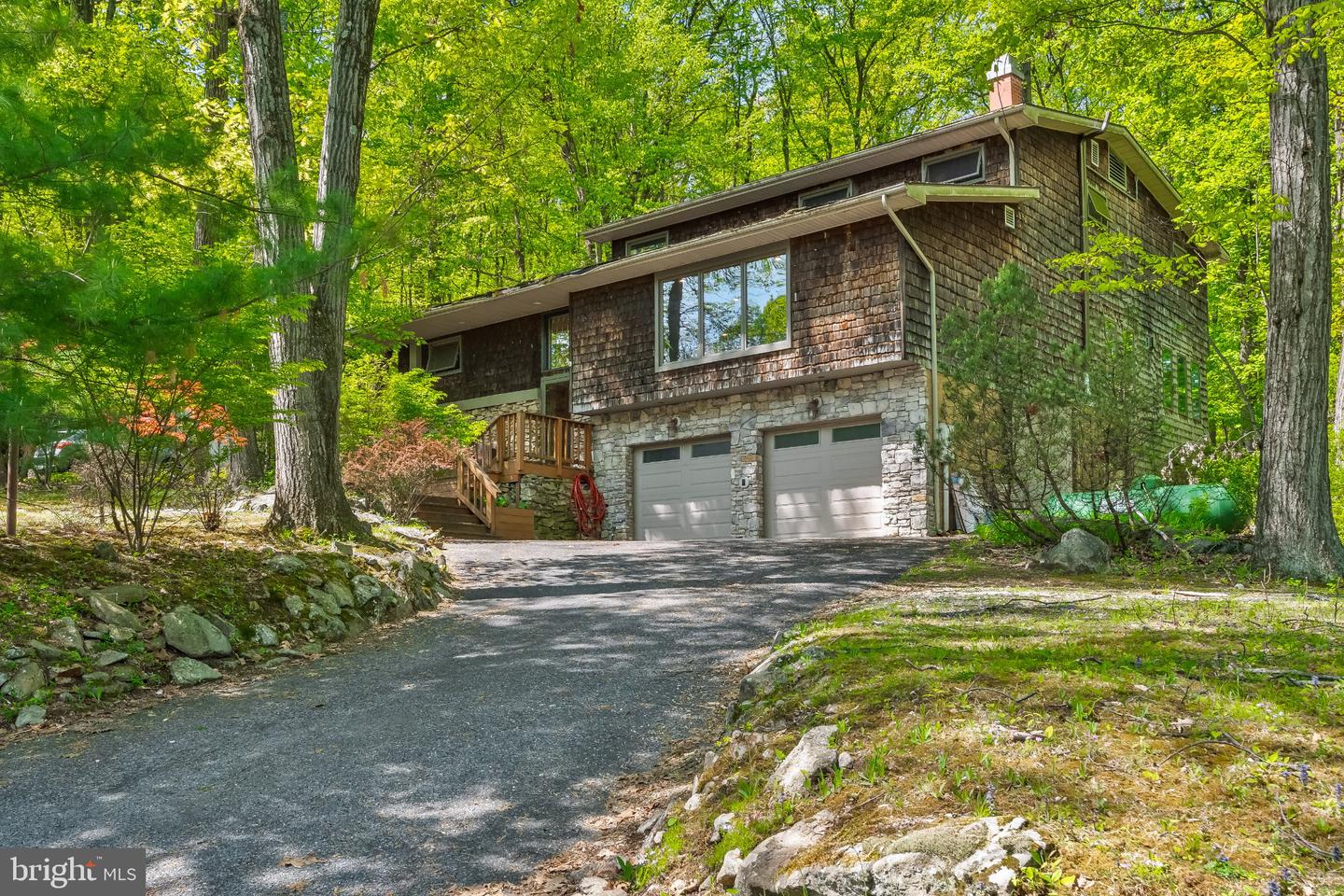 1620 Bobalew Trl Property Photo 3