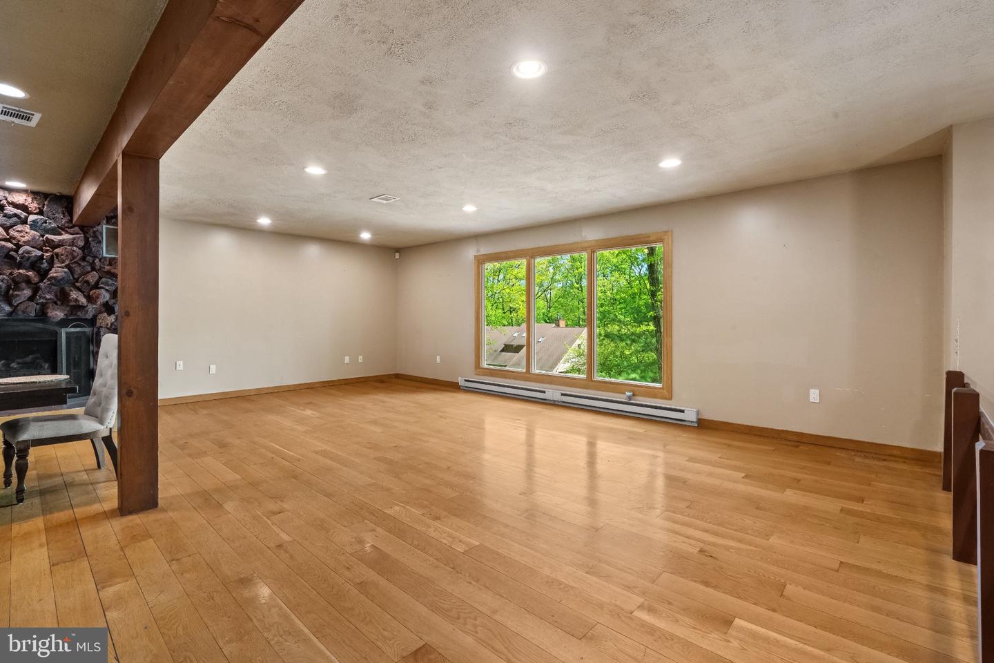 1620 Bobalew Trl Property Photo 7