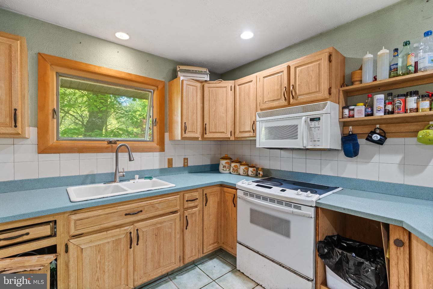 1620 Bobalew Trl Property Photo 14