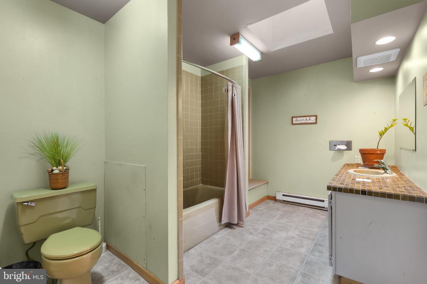 1620 Bobalew Trl Property Photo 23