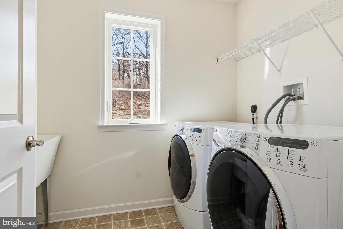 6520 Granville Rd Property Photo 39