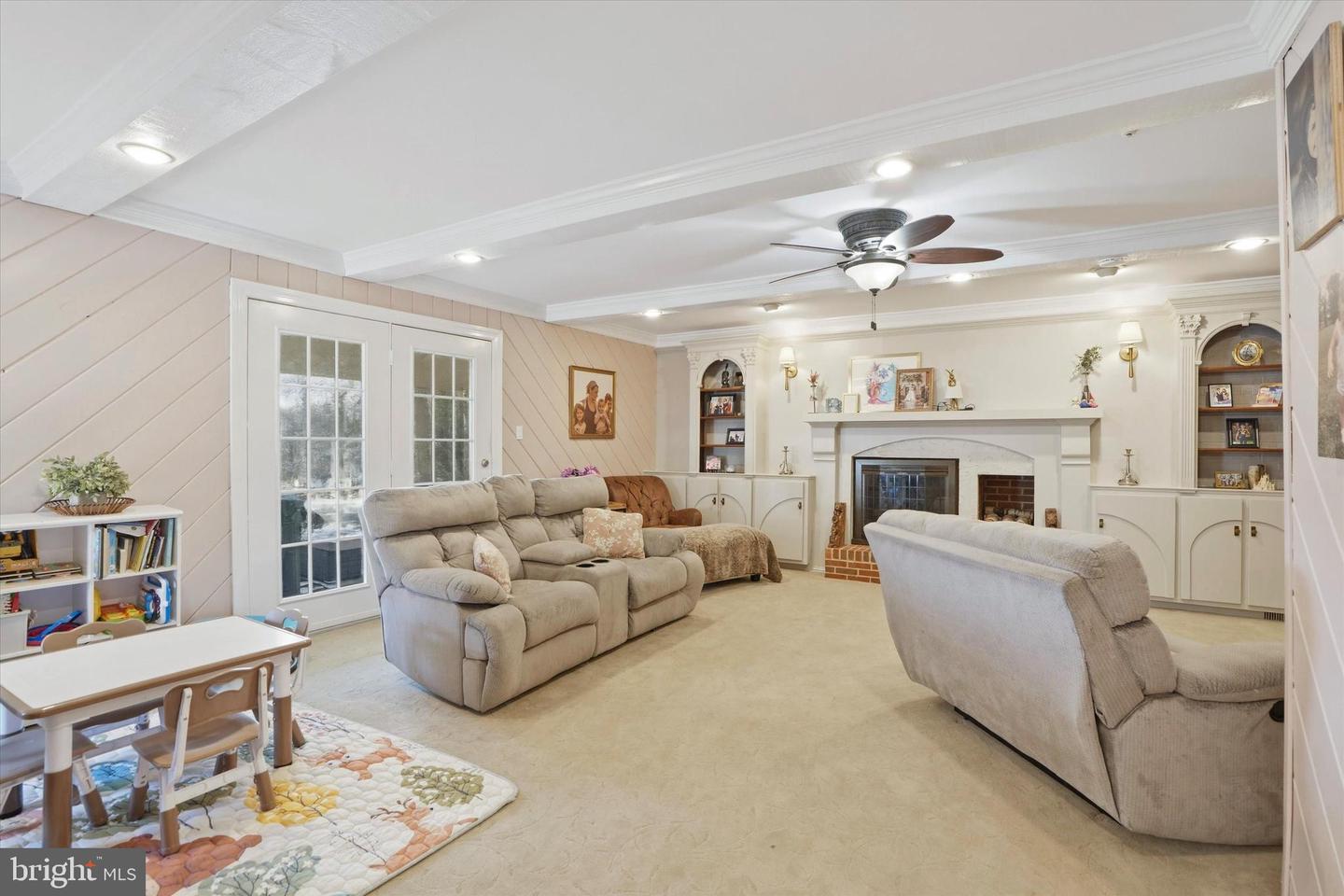 1551 Duxbury Ct Property Photo 15