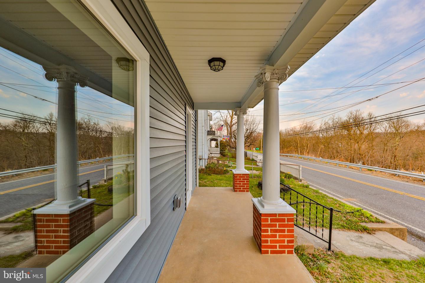8809 Kings Hwy Property Photo 18