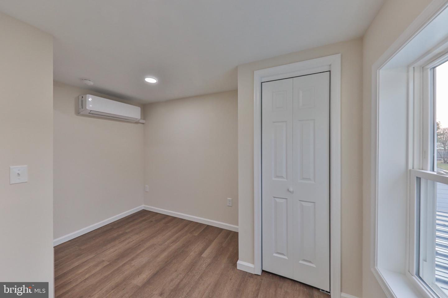8809 Kings Hwy Property Photo 34