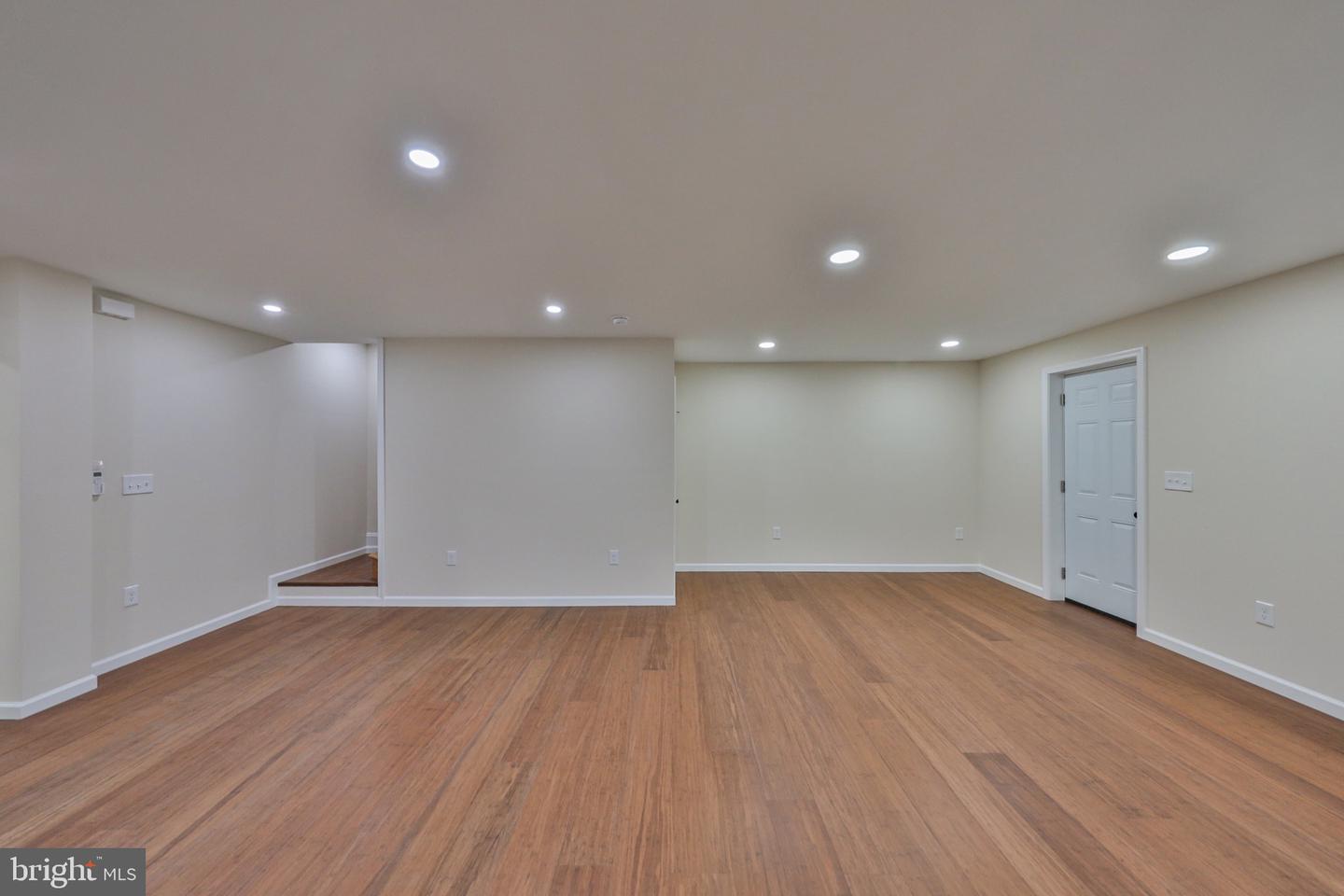 8809 Kings Hwy Property Photo 45