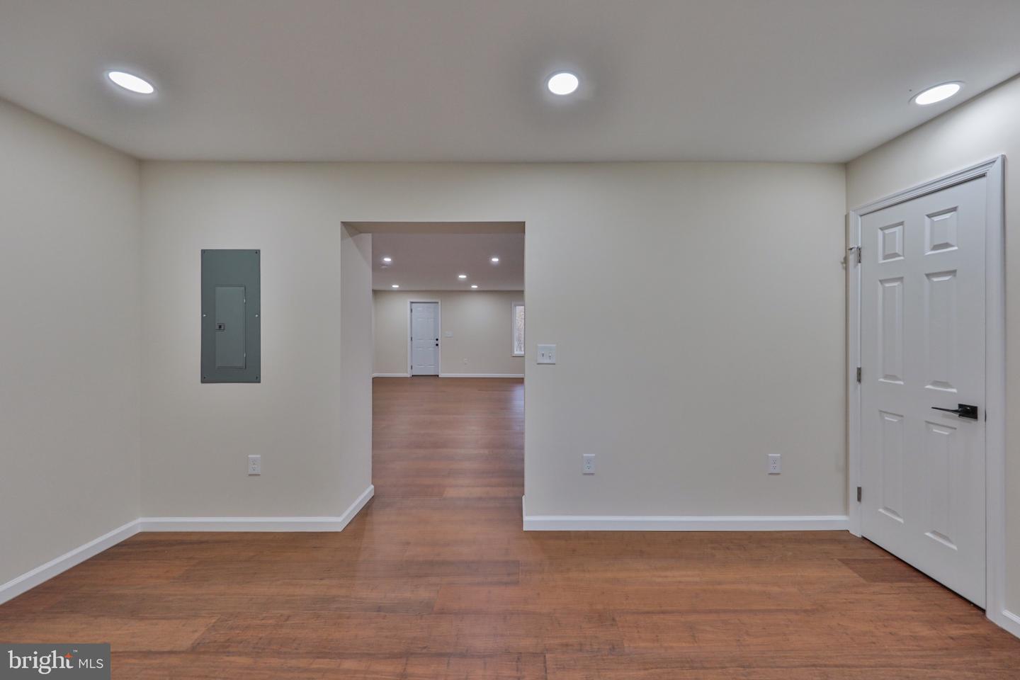 8809 Kings Hwy Property Photo 55