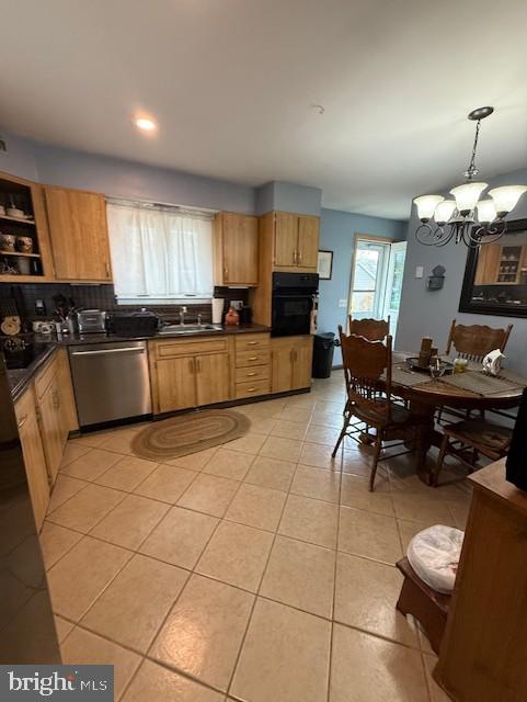 1121 North Saint Lucas Street Property Photo 9