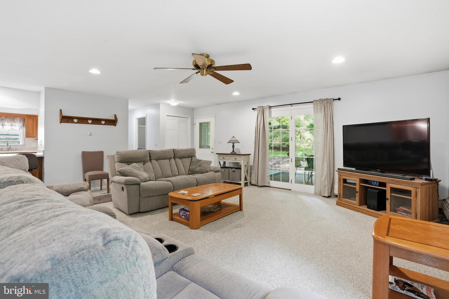 1480 Pennsylvania Ave Property Photo 4