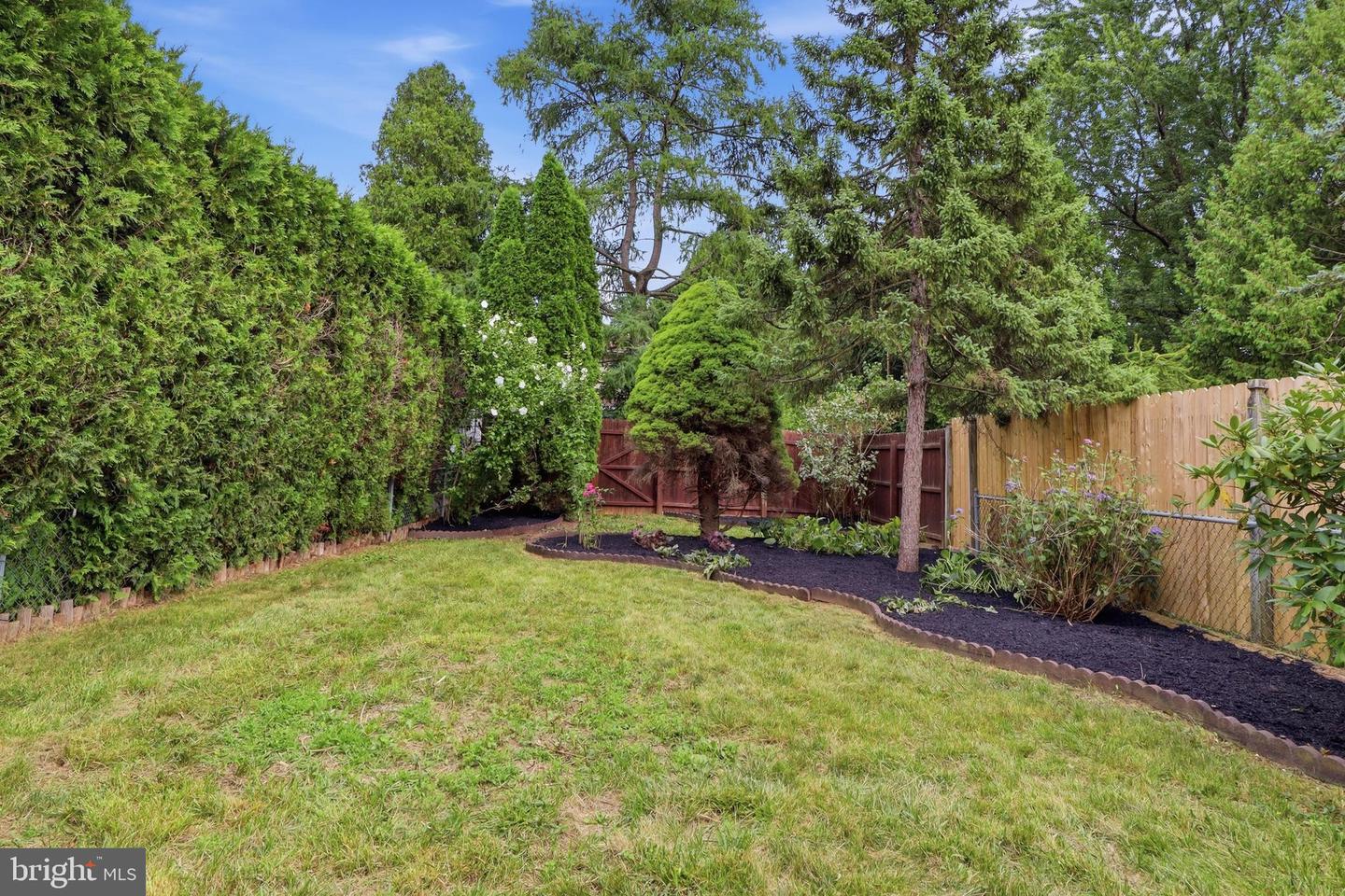 353 Tamarack Dr Property Photo 48