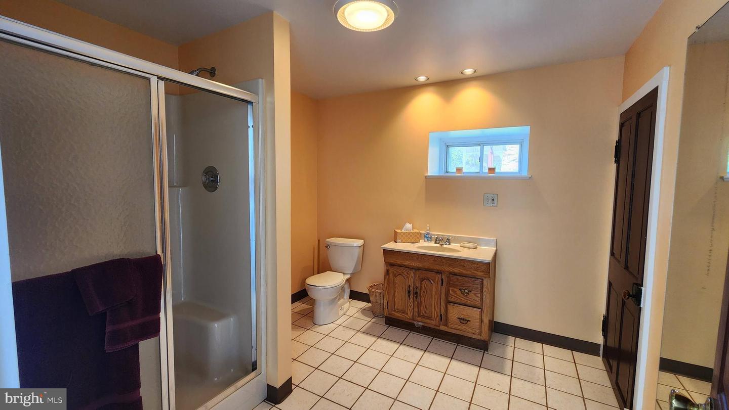 4912 Shankweiler Rd Property Photo 41