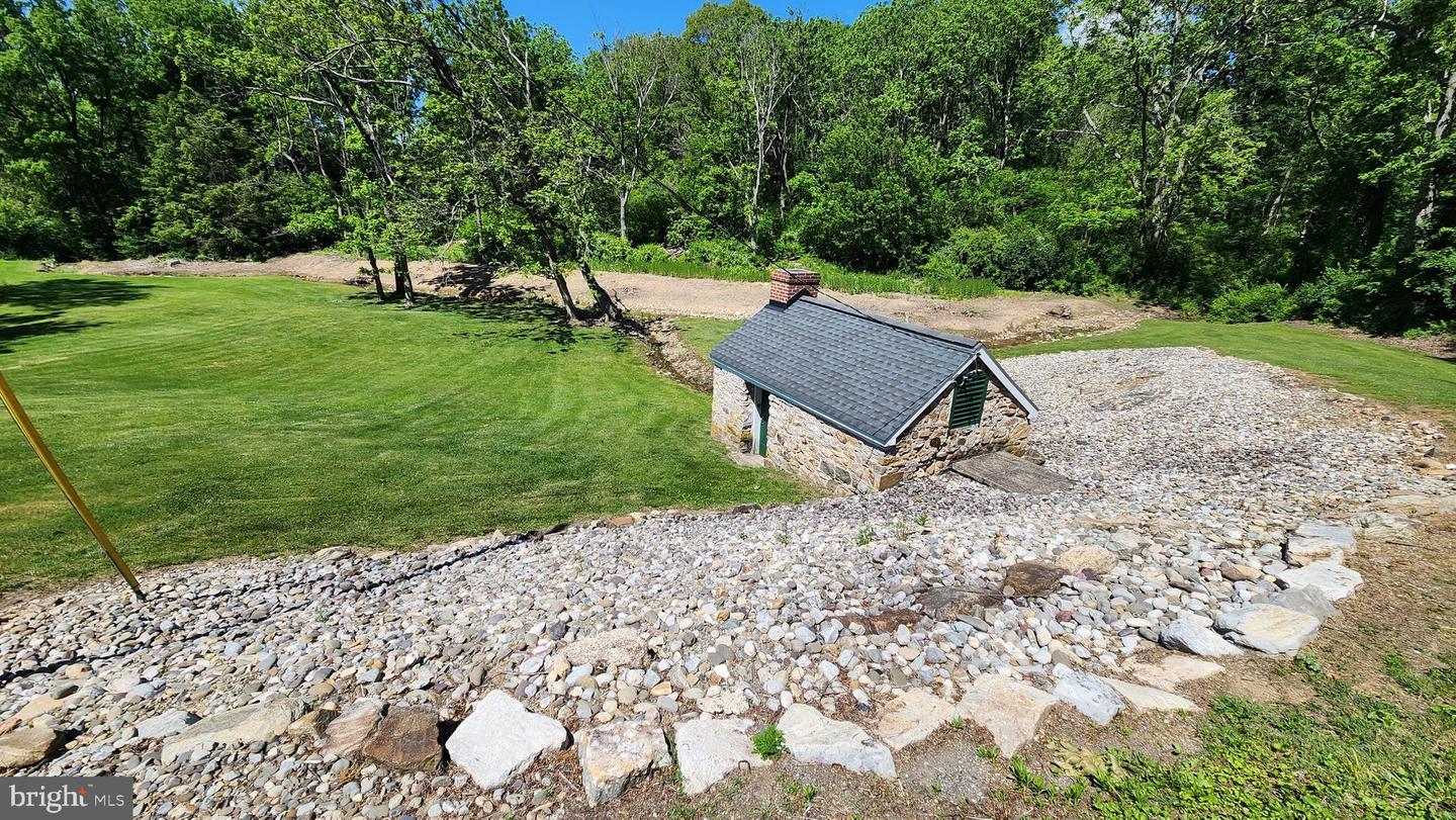 4912 Shankweiler Rd Property Photo 67