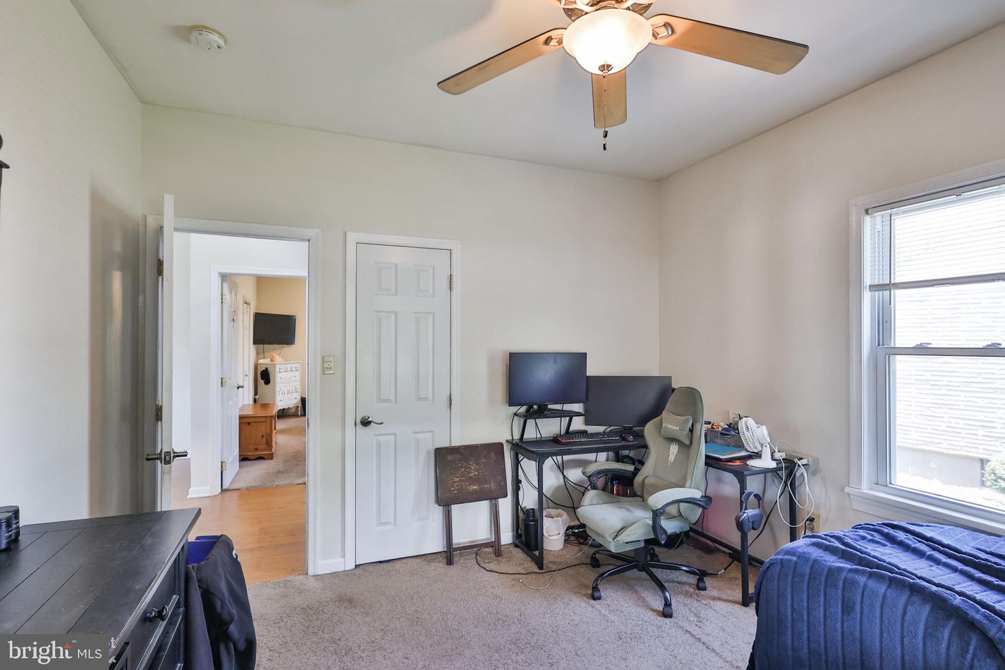 1635 E Emmaus Ave Property Photo 27