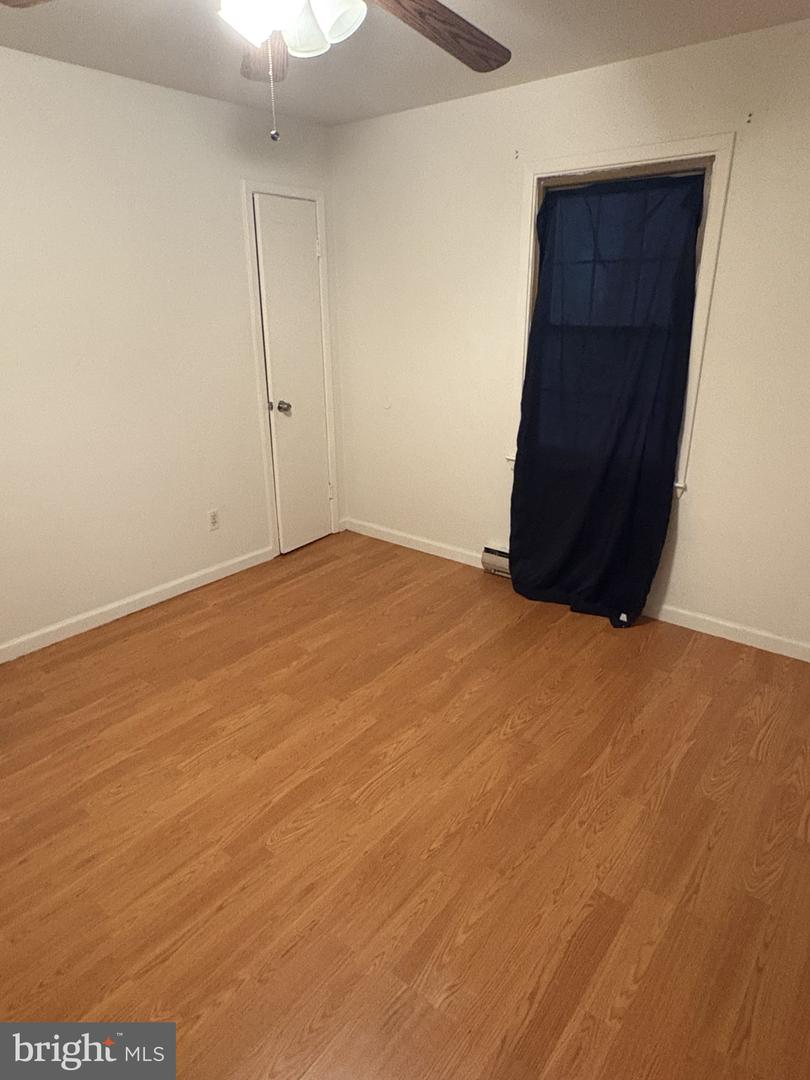 1705 Illingsworth St Property Photo 13