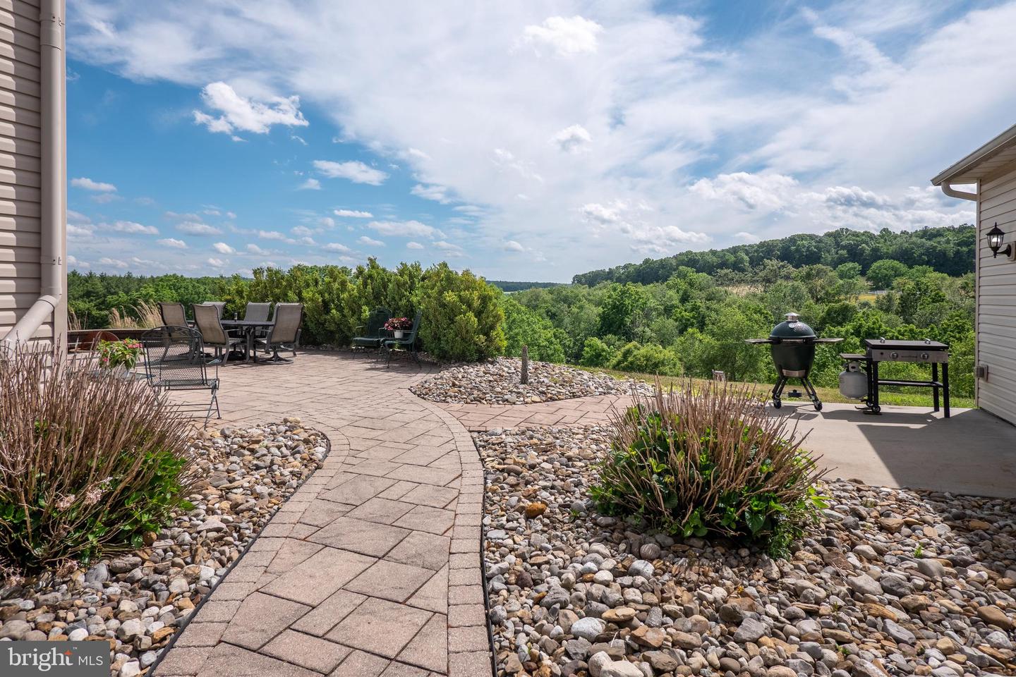 2912 Silver Creek Cir Property Photo 4