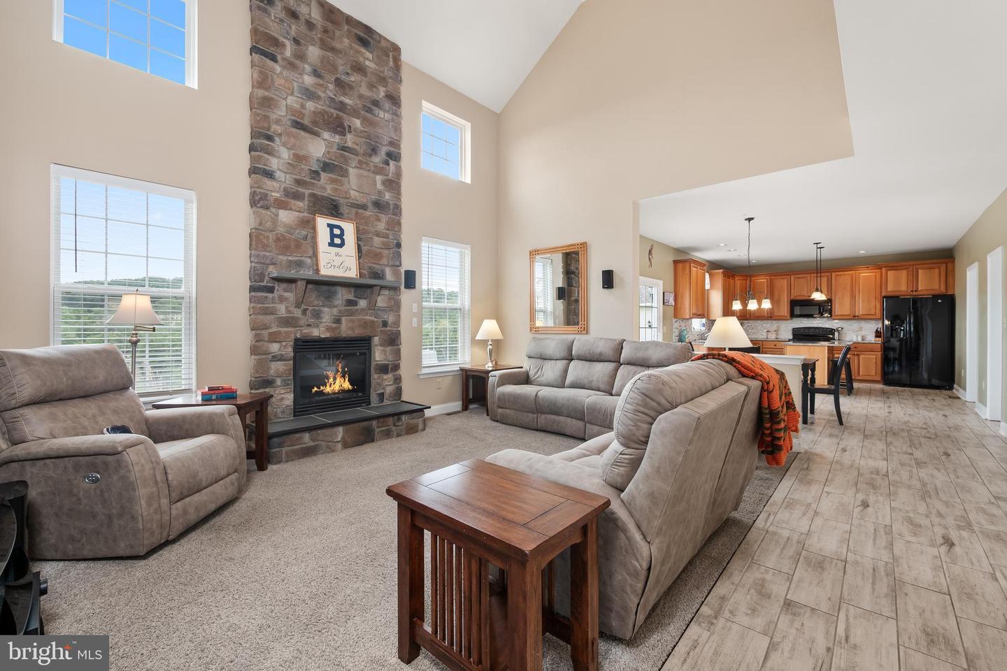 2912 Silver Creek Cir Property Photo 14