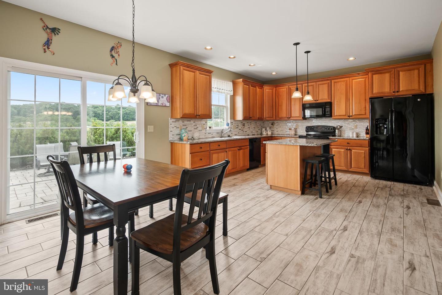 2912 Silver Creek Cir Property Photo 18