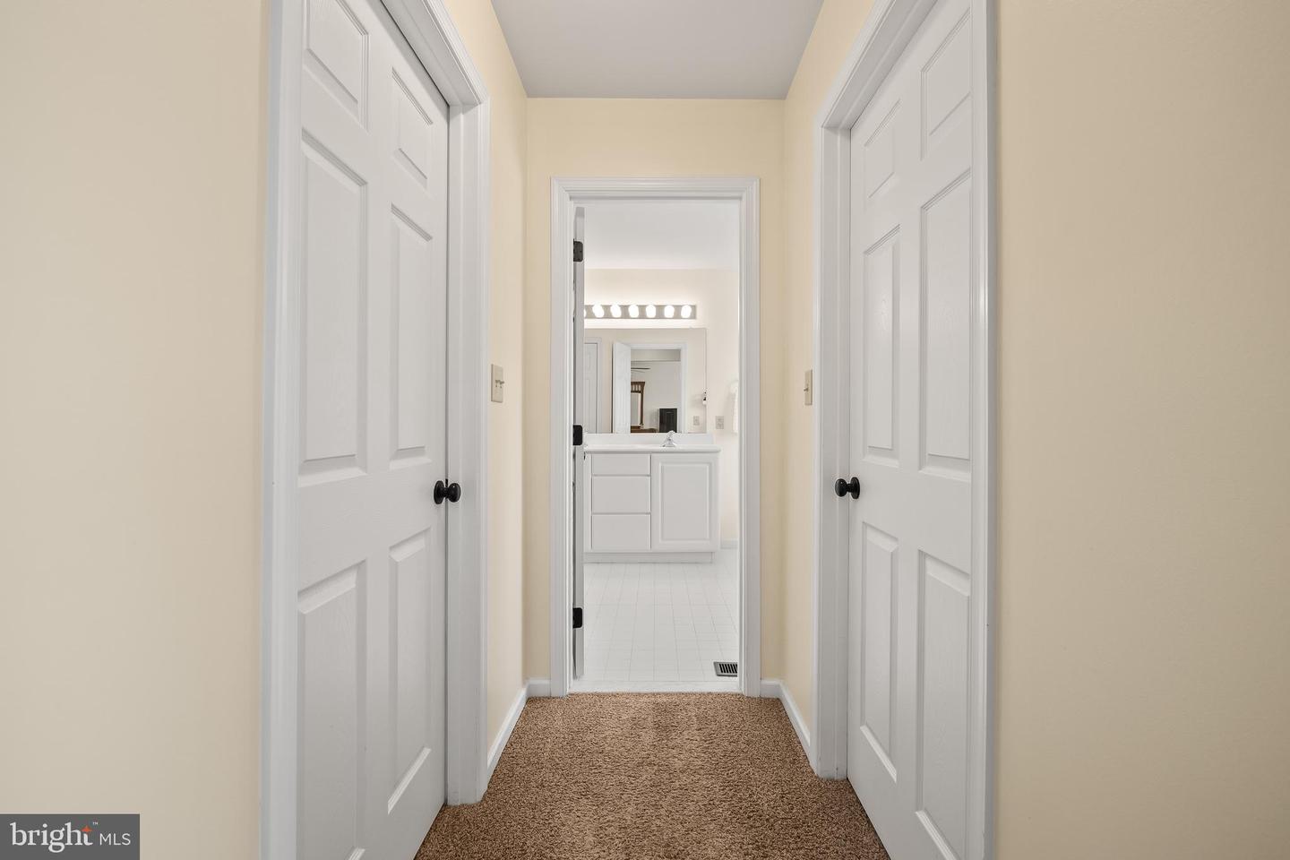 2912 Silver Creek Cir Property Photo 28