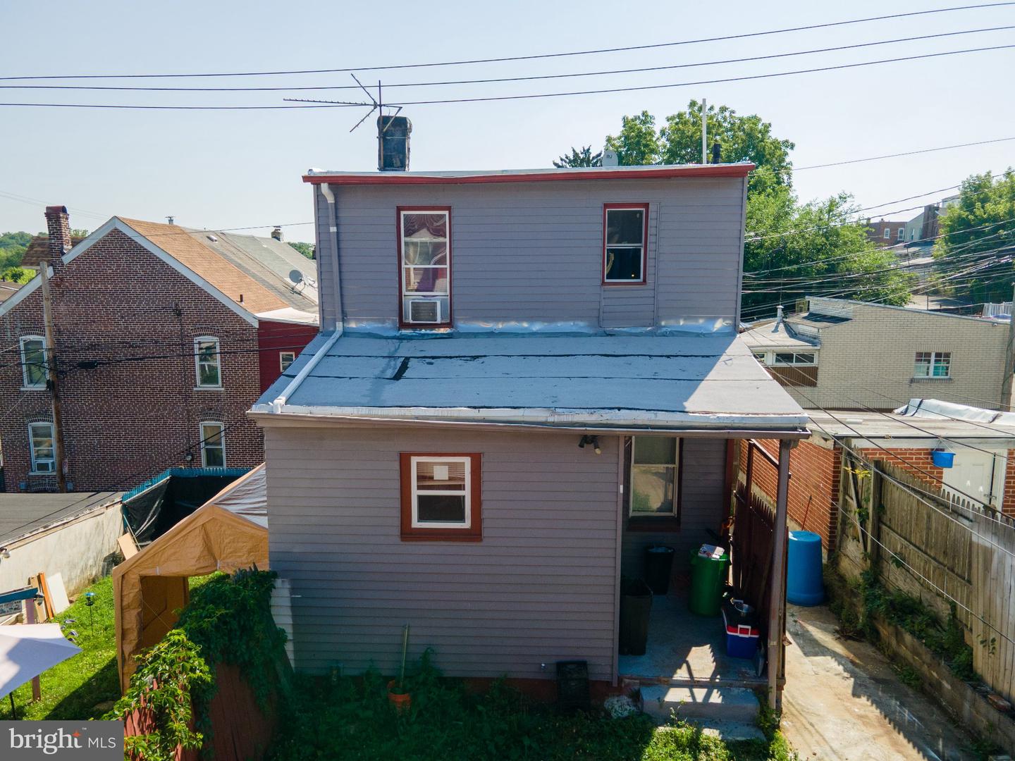 920 N Fair St Property Photo 26