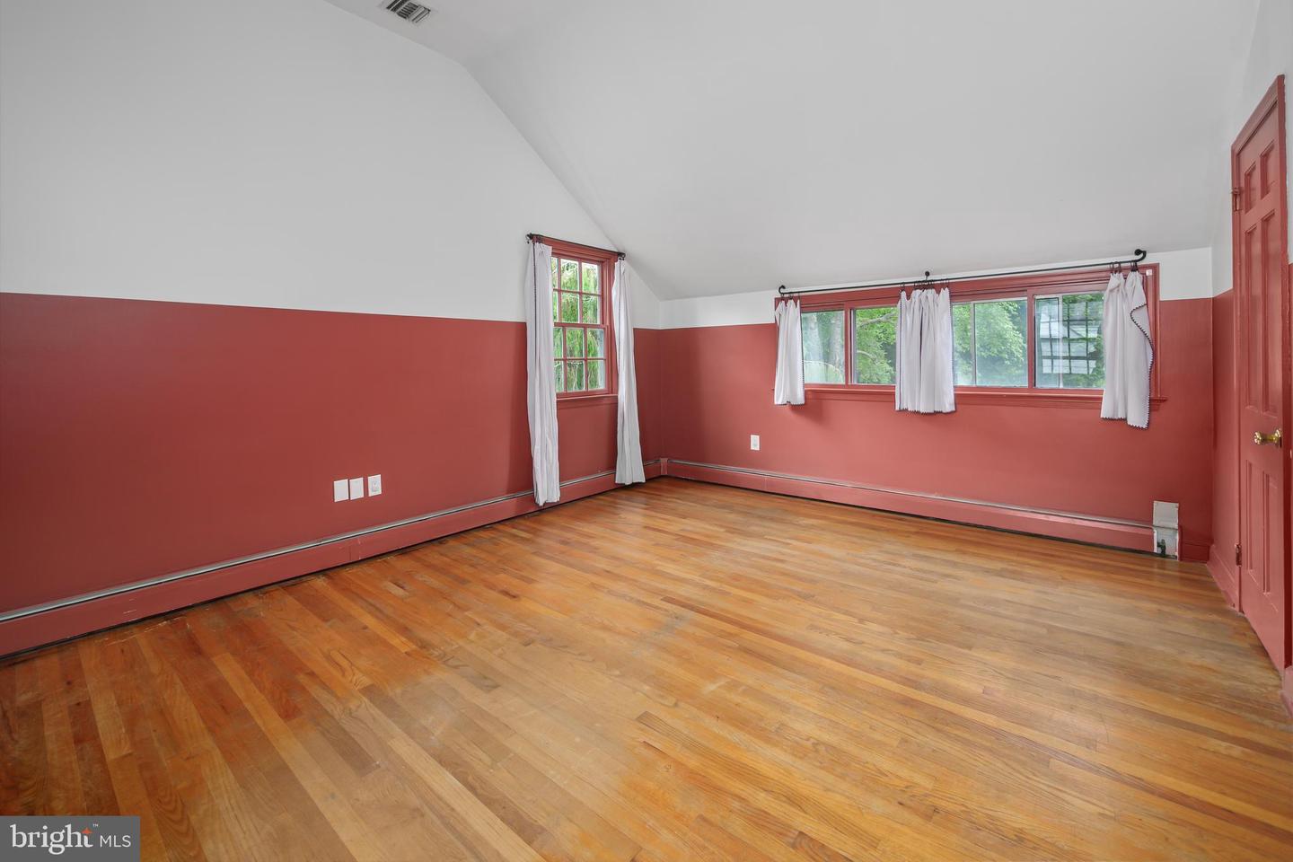 1020 Highland Ave Property Photo 33